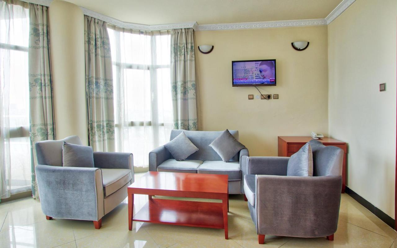 Hera Addis Hotel Exterior photo